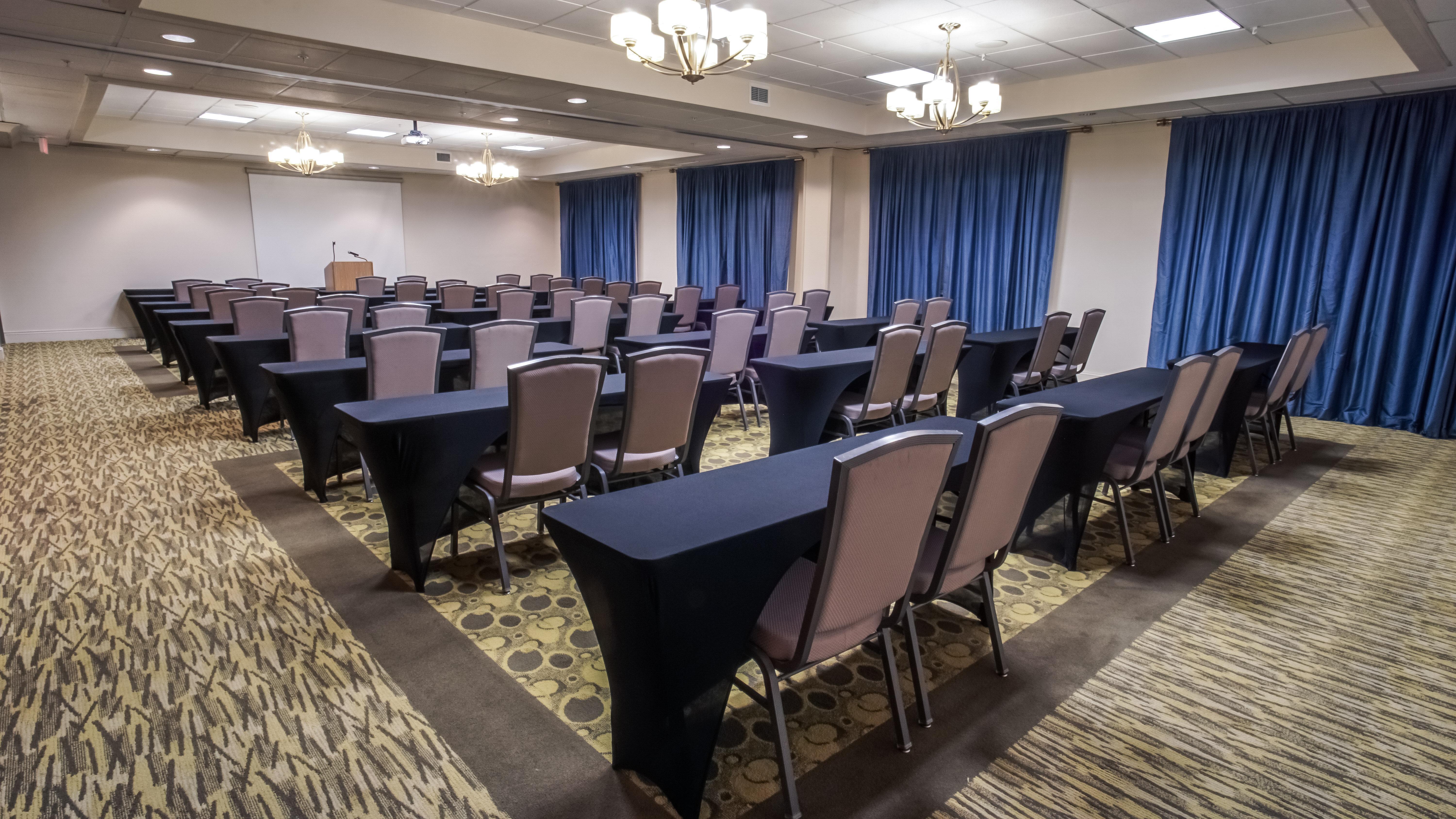 Holiday Inn Express And Suites Tampa I-75 At Bruce B. Downs By Ihg Dış mekan fotoğraf